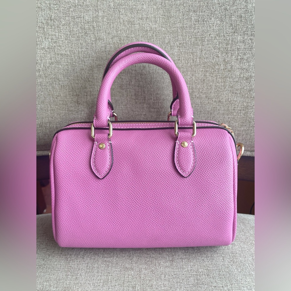 NWT!COACH MINI ROWAN CROSSBODY BAG(COACH CV404)GOLD/FUCHSIA fast shipping - Picture 2 of 7
